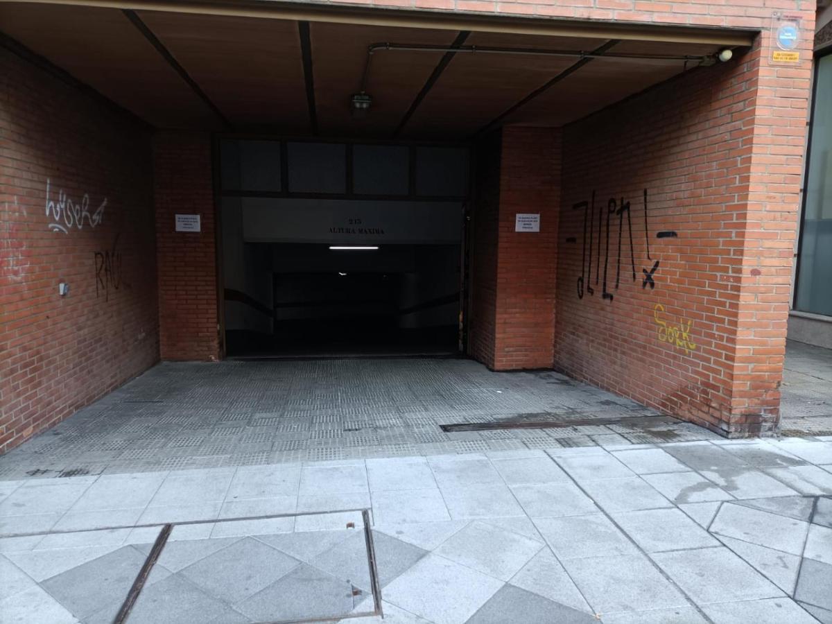 Apartamento Espacioso Frente Al Corte Ingles Con Plaza De Garaje Gratis - Vu75 Salamanca Dış mekan fotoğraf