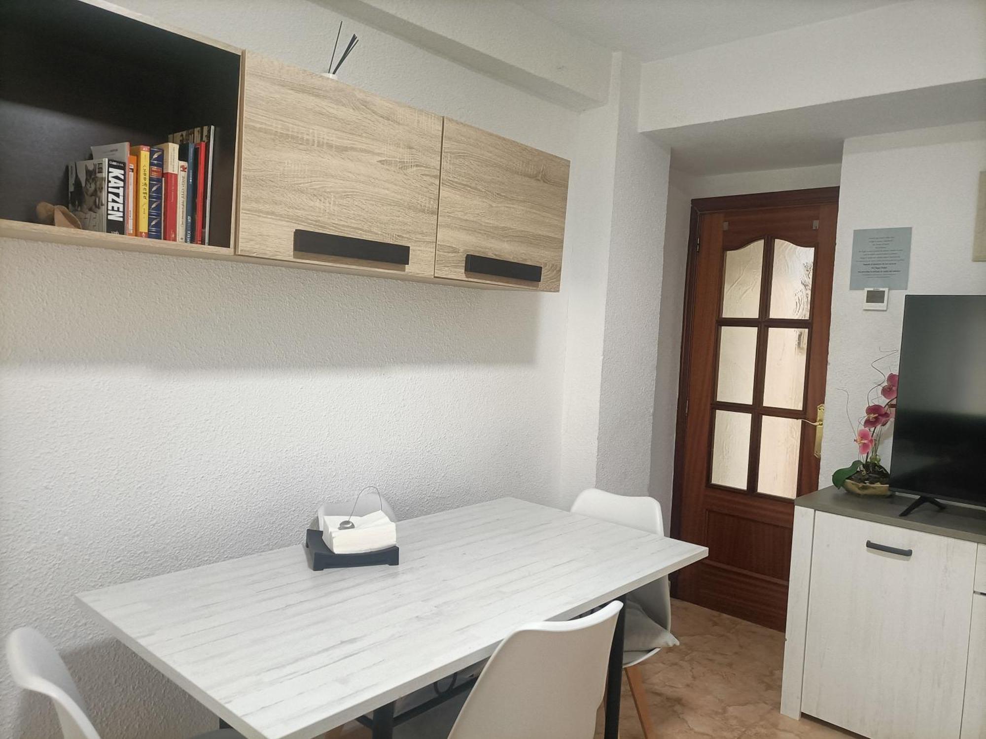 Apartamento Espacioso Frente Al Corte Ingles Con Plaza De Garaje Gratis - Vu75 Salamanca Dış mekan fotoğraf